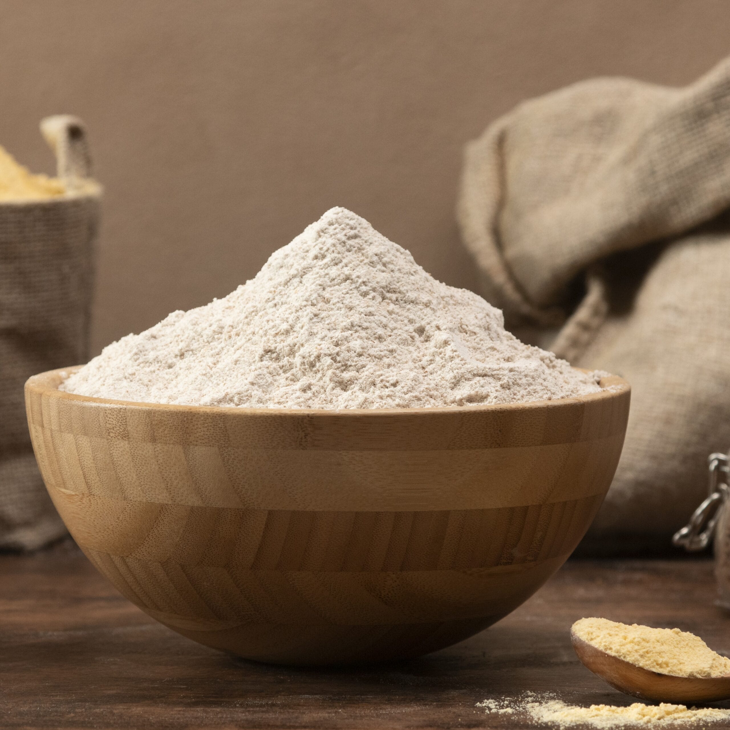 ingredient-multigrain-attaMultigrain Atta (Wheat, Jowar, Black Channa, Jau + Moringa)